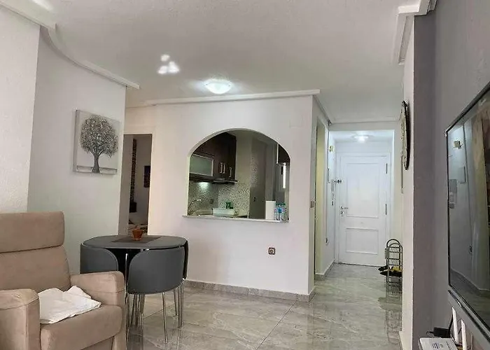 Precioso A 200 Metros Del Mar *