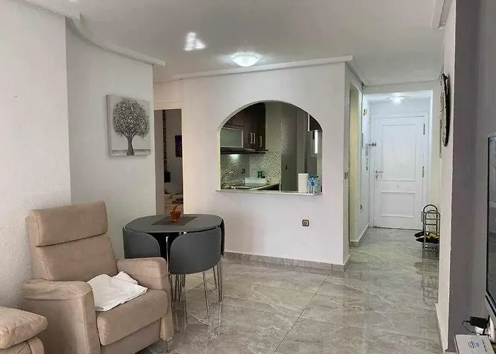 Precioso A 200 Metros Del Mar Torrevieja